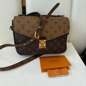 Louis Vuitton monogram bag